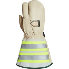 A one finger lineman mitt built tough for extreme cold (-45°C / -50°F)