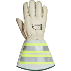 Hi-Viz lineman gloves built for warmth down to -20°C / -4°F