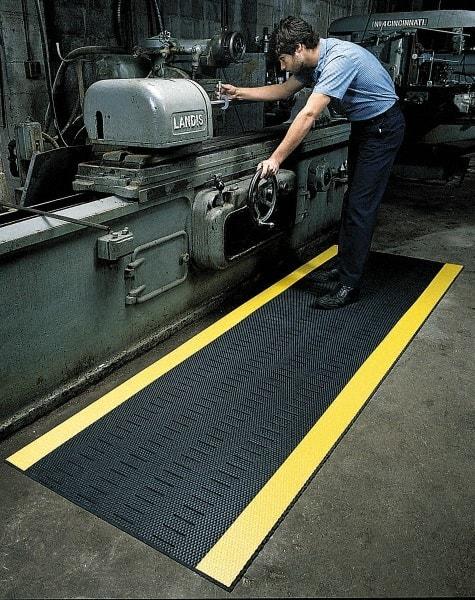 Wearwell - 60' Long x 3' Wide, Dry/Wet Environment, Anti-Fatigue Matting - Black, Vinyl with Vinyl Base, Beveled on 4 Sides - Benchmark Tooling