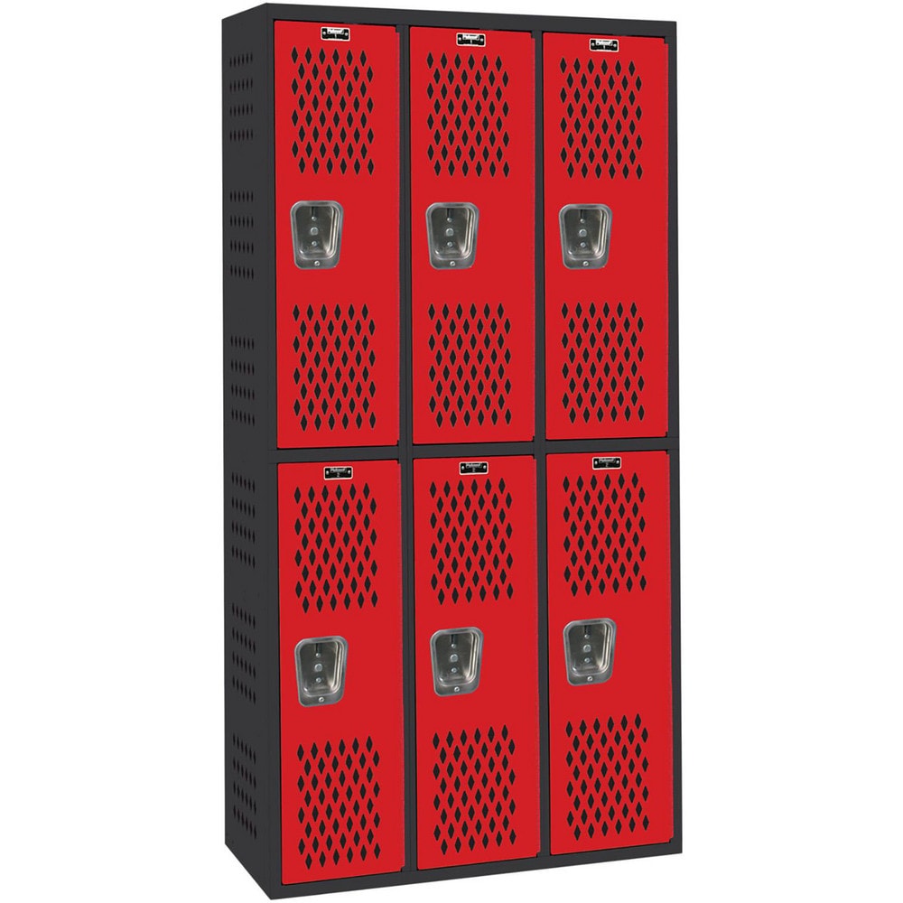 Horizontal Locker: Latch