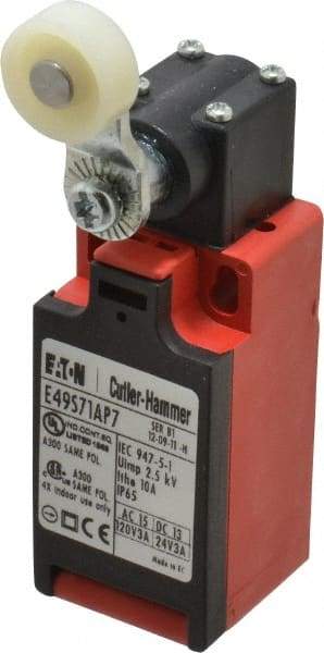 Eaton Cutler-Hammer - SPDT, NC/NO, 240 VAC, 30 VDC, Screw Terminal, Roller Lever Actuator, General Purpose Limit Switch - 4, 13, 4X, 6P NEMA Rating, IP65 IPR Rating, Screw Mount - Benchmark Tooling