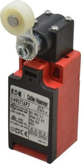 Eaton Cutler-Hammer - SPDT, NC/NO, 240 VAC, 30 VDC, Screw Terminal, Roller Lever Actuator, General Purpose Limit Switch - 4, 13, 4X, 6P NEMA Rating, IP65 IPR Rating, Screw Mount - Benchmark Tooling