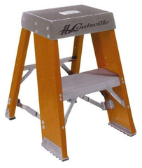 Louisville - 3 Steps, 3' High, Type IA Rating, Fiberglass Step Stand - 300 Lb Capacity, 19-11/16" Base Width - Benchmark Tooling