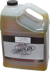 Lubriplate - 1 Gal Bottle, ISO 32, Air Tool Oil - 147 Viscosity (SUS) at 100°F, 44 Viscosity (SUS) at 210°F - Benchmark Tooling