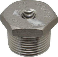 Merit Brass - 3/4 x 1/8" Grade 304 Stainless Steel Pipe Hex Bushing - MNPT x FNPT End Connections, 150 psi - Benchmark Tooling