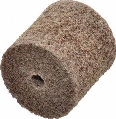 3M - 1" Diam, 1" Face Width, 3/16" Center Hole, Medium Grade, Aluminum Oxide Deburring Wheel - Unitized, Hard Density 8 Grade, 35,100 RPM - Benchmark Tooling