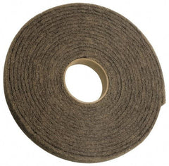 3M - 30' Long x 6" Wide Nonwoven Roll - Very Fine Grade, White, Aluminum Silicate - Benchmark Tooling