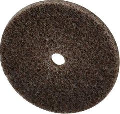 3M - 1-1/2" Diam, 1/8" Face Width, 3/16" Center Hole, Medium Grade, Aluminum Oxide Deburring Wheel - Unitized, Hard Density 7 Grade, 30,100 RPM - Benchmark Tooling