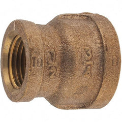 Merit Brass - Class 125, 3/4 x 1/2" Internal Pipe, Brass Reducing Coupling - FNPT x FNPT - Benchmark Tooling