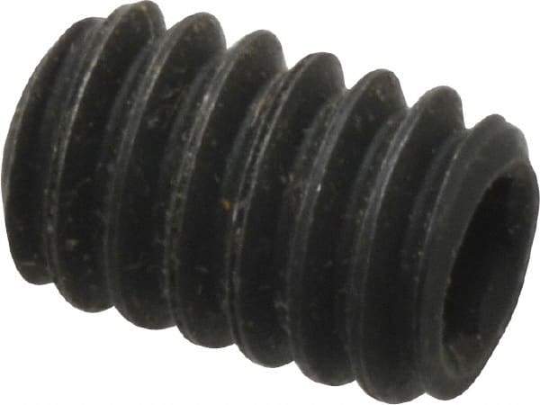 Value Collection - 1/4-20 UNC, 3/8" OAL, Flat Point Set Screw - Grade 8 Alloy Steel, 1/8" Key - Benchmark Tooling