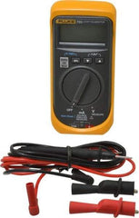 Fluke - 0 VDC to 28 VDC, Current Calibrator - +/-0.025% Basic DC Accuracy, 9V Power Supply - Benchmark Tooling