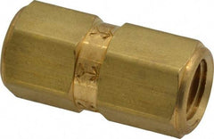 Specialty Mfr - 1/4" Brass Check Valve - Inline, FNPT x FNPT, 1,200 WOG - Benchmark Tooling