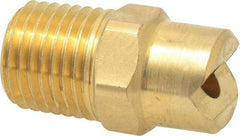 Bete Fog Nozzle - 1/4" Pipe, 30° Spray Angle, Brass, Standard Fan Nozzle - Male Connection, 7.91 Gal per min at 100 psi, 0.172" Orifice Diam - Benchmark Tooling