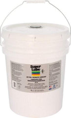 Synco Chemical - 5 Gal Pail, Air Tool Oil - -40°F to 450° - Benchmark Tooling