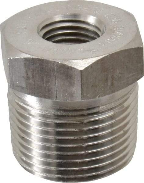 Merit Brass - 3/4 x 1/4" Grade 304/304L Stainless Steel Pipe Hex Bushing - MNPT x FNPT End Connections, 3,000 psi - Benchmark Tooling