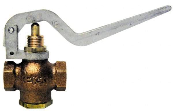 Kingston - 1-1/4" Pipe, 400 Max psi, Buna N Disc, Self Closing Control Valve - Balanced Valve Squeeze Lever, FNPT x FNPT End Connections - Benchmark Tooling