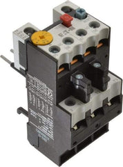 Eaton Cutler-Hammer - 9 to 12 Amp, 690 VAC, Thermal IEC Overload Relay - Trip Class 10, For Use with 9-15A Contactors - Benchmark Tooling