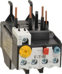Eaton Cutler-Hammer - 16 to 24 Amp, 690 VAC, Thermal IEC Overload Relay - Trip Class 10, For Use with 18-32 A Contactors - Benchmark Tooling
