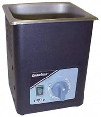 L&R Ultrasonic - Bench Top Solvent-Based Ultrasonic Cleaner - 3.59 Gal Max Operating Capacity, Stainless Steel Tank, 361.95mm High x 323.85mm Long x 266.7mm Wide, 117 Input Volts - Benchmark Tooling