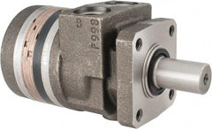 Parker - NPT Thread, 1/2" Port Size, 722 Max RPM, Bi Rotational, 4 Bolt Mount Hydraulic Motor - 1,800 Max psi, 3 Cu In Displacement, 180°F Max - Benchmark Tooling