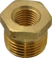 Eaton - 1/2 Male Thread x 1/4 Female Thread, Brass Industrial Pipe Hex Bushing - Benchmark Tooling