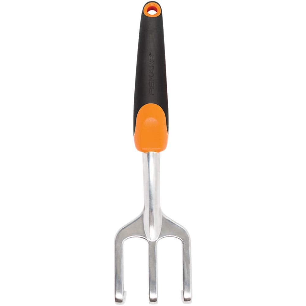 Fiskars - Hand-Held Garden Tools Type: Garden Cultivator Handle Length (Inch): 6 - Benchmark Tooling