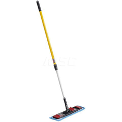 Contains 1- Flat Mop Kit( MSC# 13153127), 2-Adaptable Flat Mop Pads (MSC# 13153093), 1- Wringer Insert (MSC# 16746794), 1-Quick-Connect Handle (MSC# 57218026) -