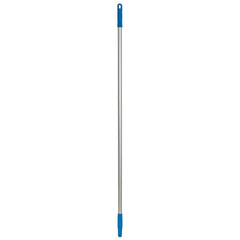 Remco - Broom/Squeegee Poles & Handles Connection Type: European Threaded Handle Material: Aluminum - Benchmark Tooling