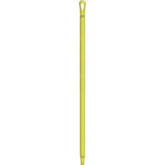 Remco - Broom/Squeegee Poles & Handles Connection Type: European Threaded Handle Material: Polypropylene - Benchmark Tooling