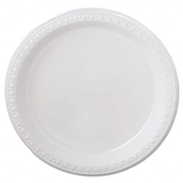 Chinet - Heavyweight Plastic Plates, 9" Diam, White, 125/Pack, 4 Packs/CT - Benchmark Tooling