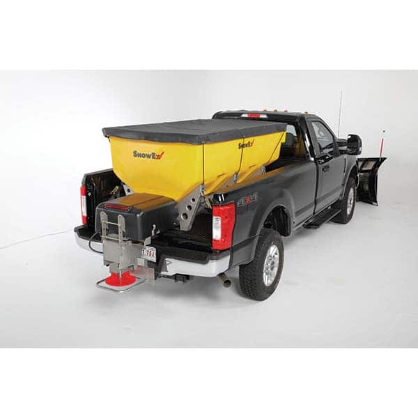 Landscape Spreaders; Type: Hopper Spreader; Capacity: 201.97 gal (US); Volume Capacity (Gal.): 201.97; Description: 3120 Lbs; Capacity: 201.97 gal (US); Spreader Type: Hopper Spreader