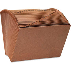 UNIVERSAL - File Folders, Expansion Folders & Hanging Files Folder/File Type: Expansion Folders Color: Redrope - Benchmark Tooling