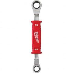 Milwaukee Tool - Combination Wrenches Type: Combination Wrench Tool Type: Ratcheting; Reversible Ratcheting - Benchmark Tooling