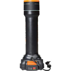 Worx - Portable Work Lights Portable Type: Hand Held Lamp Type: LED - Benchmark Tooling