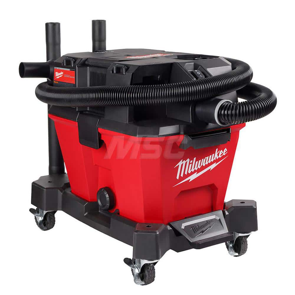 Wet/Dry Vacuum: Battery, 6 gal, 3.5 hp Standard, Plastic Tank