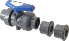 Simtech - 1-1/4" Pipe, Full Port, PVC True Union Design Ball Valve - Inline - Two Way Flow, FNPT x FNPT (with Socket Adapter) Ends, Tee Handle, 232 WOG - Benchmark Tooling
