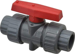 Simtech - 3/4" Pipe, Full Port, CPVC True Union Design Ball Valve - Inline - Two Way Flow, FNPT x FNPT (with Socket Adapter) Ends, Tee Handle, 232 WOG - Benchmark Tooling