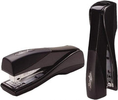 Swingline - 25 Sheet Full Strip Desktop Stapler - Graphite - Benchmark Tooling