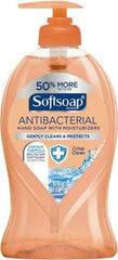 SoftSoap - 11.25 oz Pump Bottle Liquid Soap - Orange (Color), Crisp Clean Scent - Benchmark Tooling