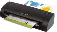 Swingline - 1.3' Long x 15-45/64" Wide Desktop Laminator - 9" Width Capacity - Benchmark Tooling