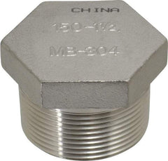 Merit Brass - 1-1/2" Grade 304 Stainless Steel Pipe Hex Head Plug - MNPT End Connections, 150 psi - Benchmark Tooling