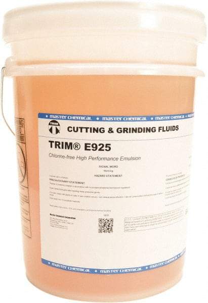 Master Fluid Solutions - Trim E925, 5 Gal Pail Emulsion Fluid - Water Soluble, For Cutting, Drilling, Sawing, Grinding - Benchmark Tooling