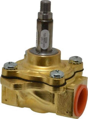 Parker - 3/4" Port, Brass Solenoid Valve - Closed, NBR Seal - Benchmark Tooling
