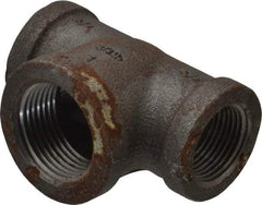 Made in USA - Size 3/4 x 3/4 x 1", Class 150, Malleable Iron Black Pipe Reducing Tee - 150 psi, Threaded End Connection - Benchmark Tooling