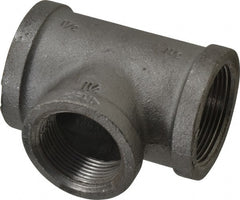 Black Tee: 1-1/2 x 1-1/2 x 1-1/4″, 150 psi, Threaded Malleable Iron, Black Finish, Class 150