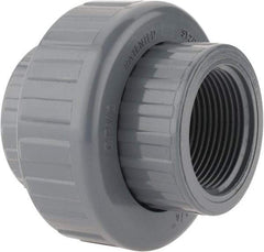 Value Collection - 1" CPVC Plastic Pipe Union with EPDM O-Ring - Schedule 80, FIPT x FIPT End Connections - Benchmark Tooling