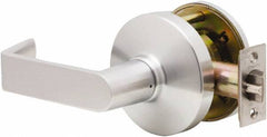 Falcon - Grade 2 Communicating Lever Lockset for 1-3/8" Thick Doors - 2-3/4" Back Set, No Cylinder, Steel, Satin Chrome Finish - Benchmark Tooling