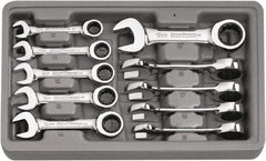 GearWrench - 10 Piece, 10mm to 19mm, 12 Point Ratcheting Combination Wrench Set - Metric Measurement Standard, Chrome Finish, Comes in Plastic Tray - Benchmark Tooling