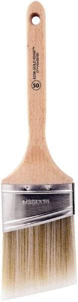 Wooster Brush - 3" Oval/Angle Polyester Angular Brush - 2-15/16" Bristle Length, 6-5/8" Wood Fluted Handle - Benchmark Tooling