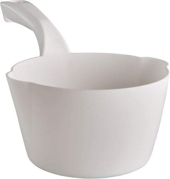 Remco - 32 oz White Polypropylene Round Bottom Scoop - 6.8" Wide x 5.3" Deep Bowl, 5-1/2" Handle Length, 11.6" OAL - Benchmark Tooling